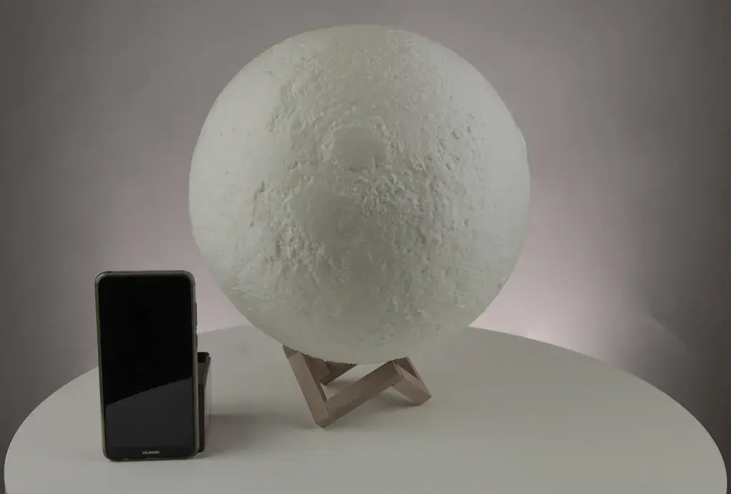 Lampa Moon cu2504135 48/p 380, Bijela