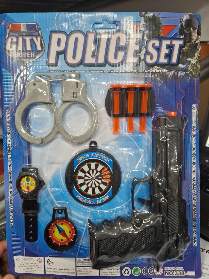 Policijski Set Sa Plasticnim Mecima