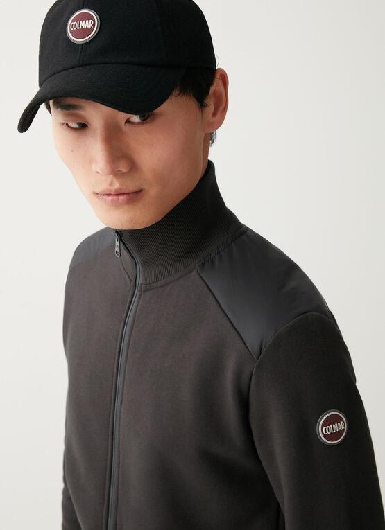 Colmar duks muški, Crna