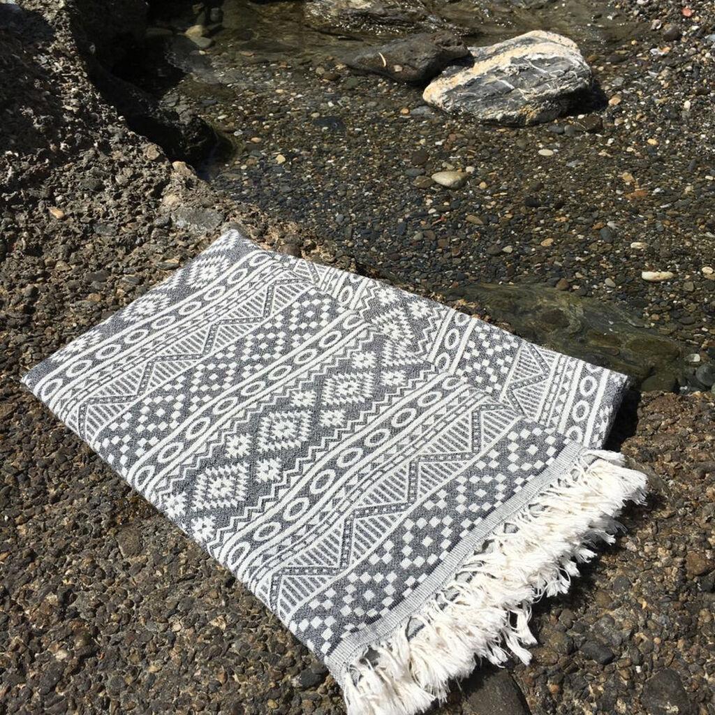 L'essentiel Maison Ručnik za plažu Cicim, 90x170 cm, siva