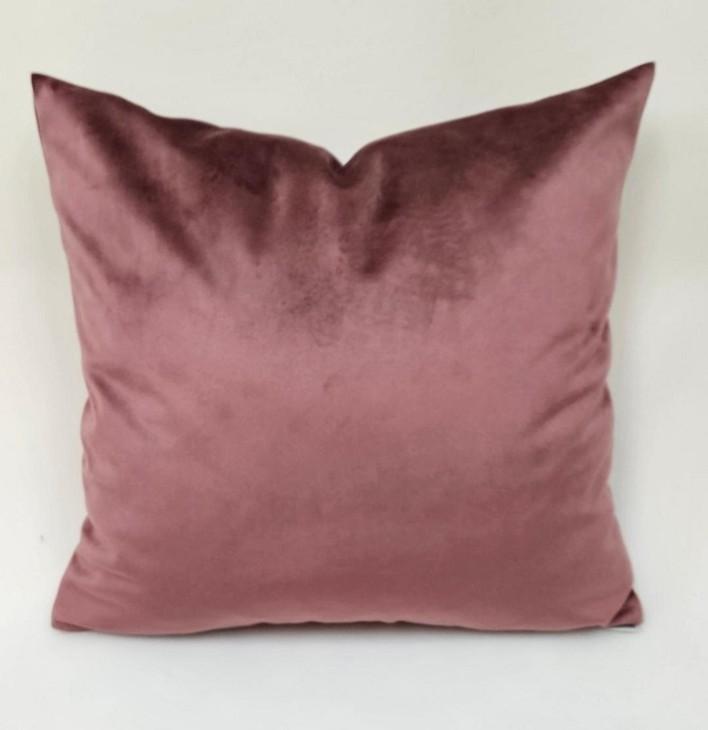 Mercis Amsterdam Jastuk, Crvena