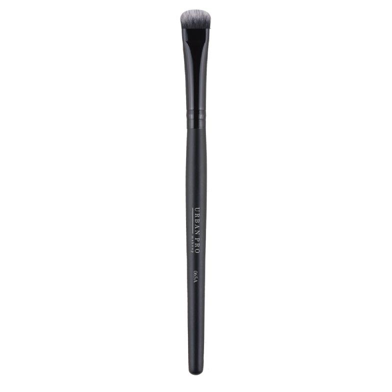 Urban Pro Makeup Četkica 065A za nanošenje sijenke za oči, Crna