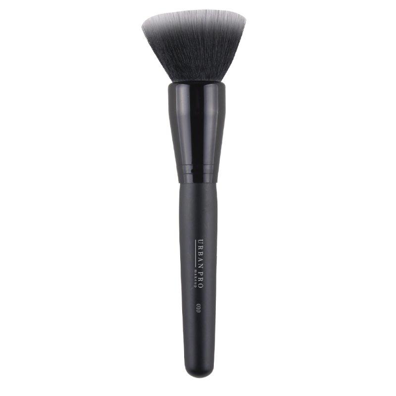 Urban Pro Makeup Četkica 010 za konturisanje, Crna