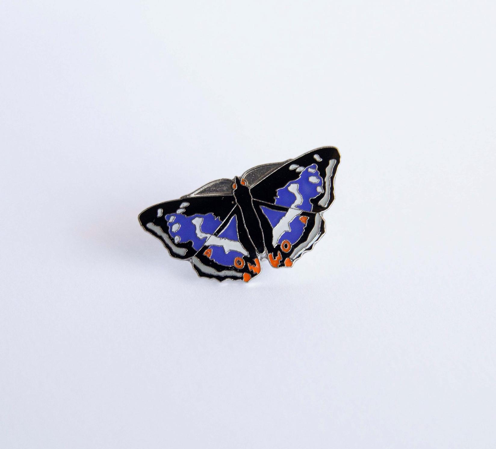 Monticola Bedž  Modri prelivac (Apatura iris)