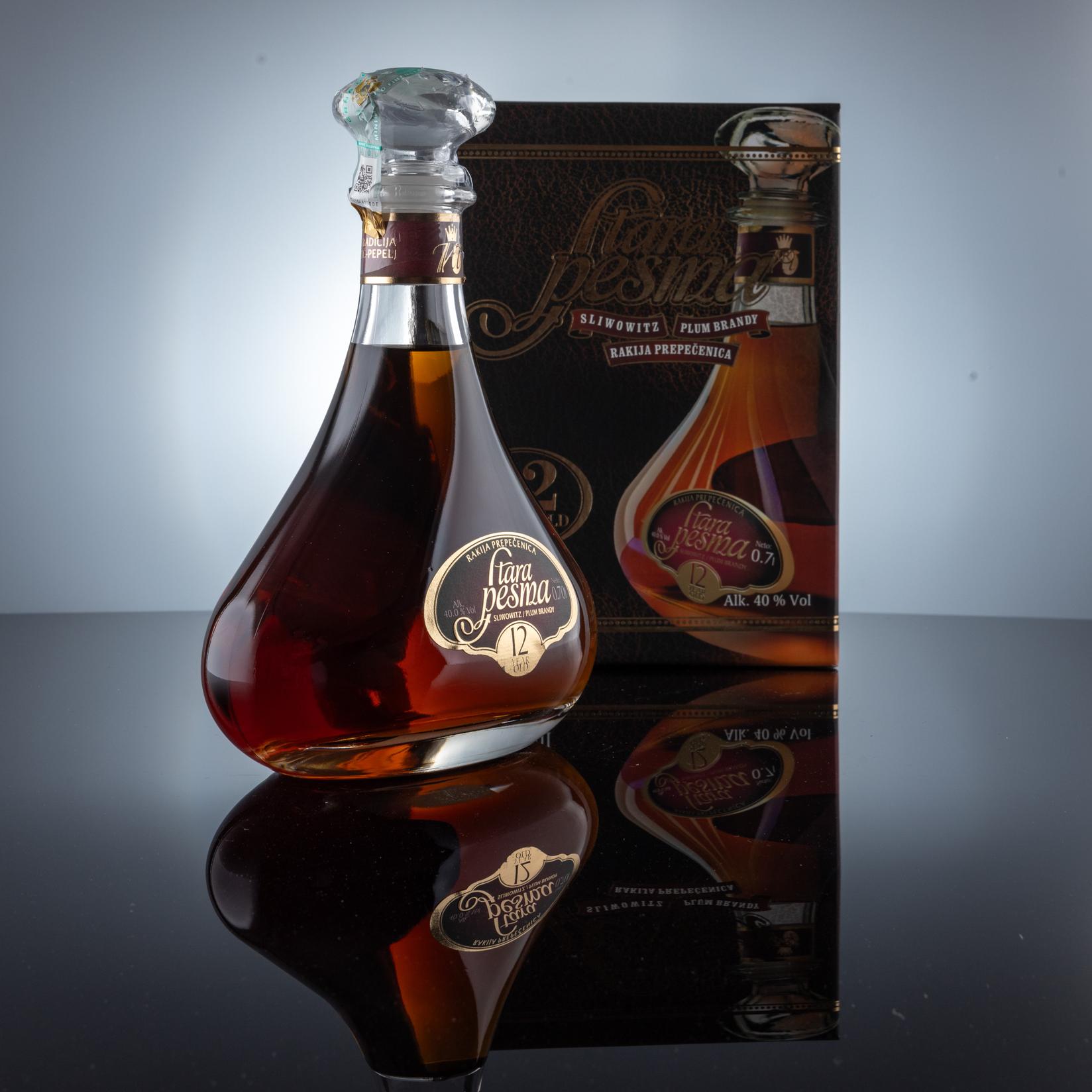 Stara pesma šljivovica, 12 godina, sa kutijom, 700 ml, 40% vol.