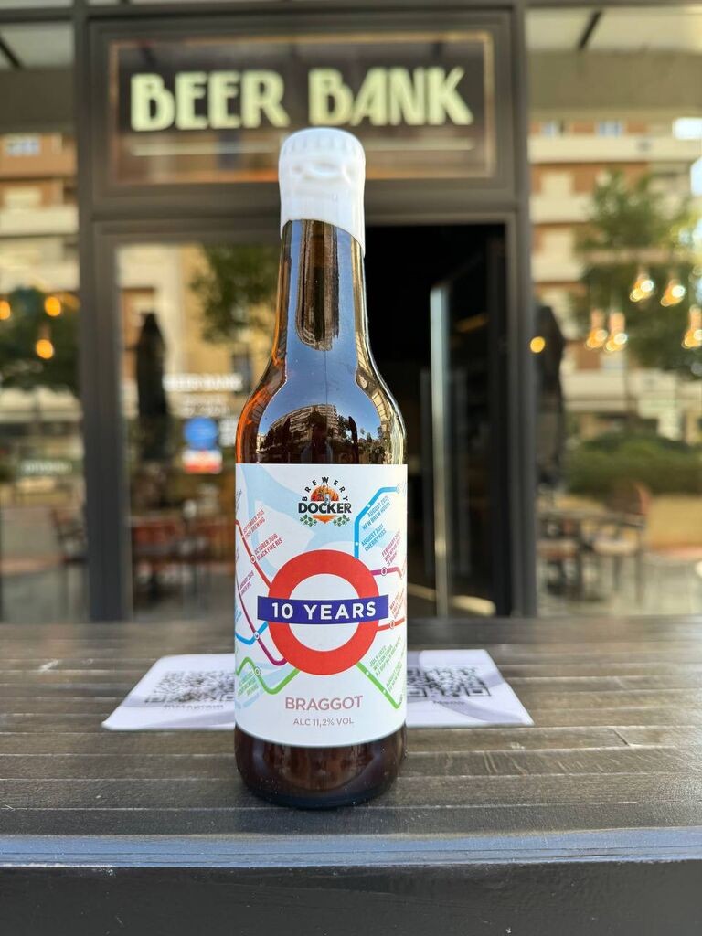 Docker Pivo  Braggot, 0.44l, 18 Komada