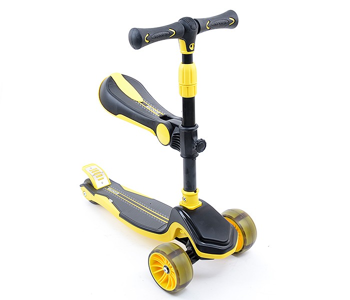 Trotinet sa sjedištem žuti