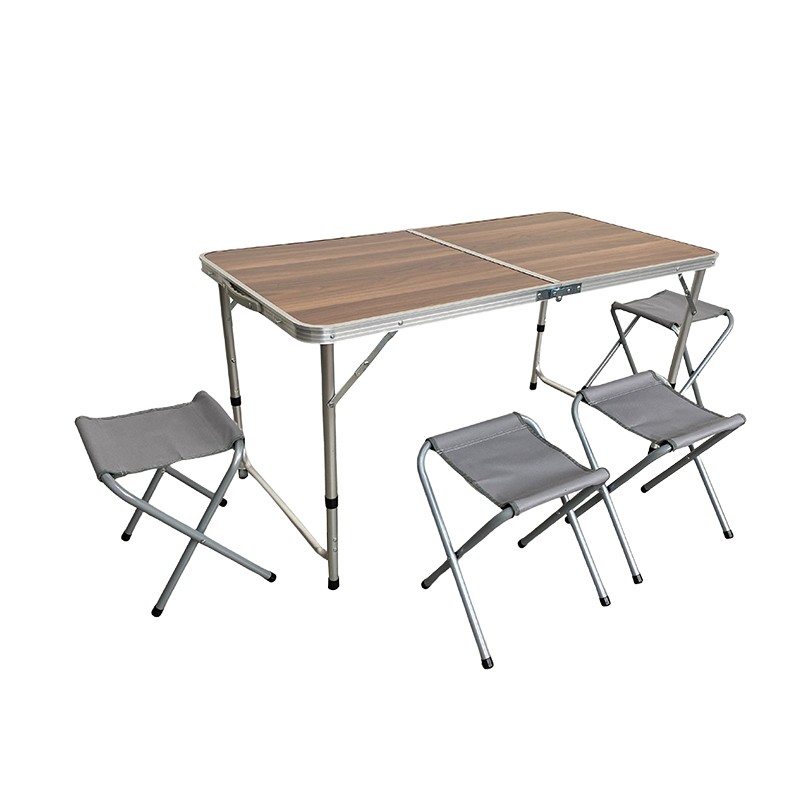 Bormann Sto sa 4 stolice rasklopivi BSP1150