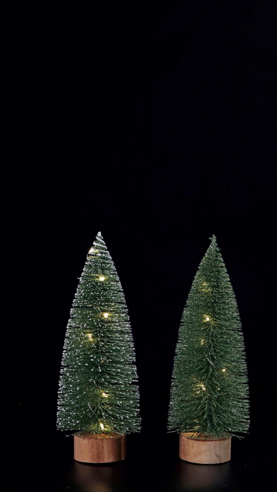 Drvo Sa 8 Led Dioda (3Ag13 K 1.5V Na Baterije) Diam9Xh245 78562