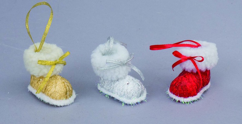 Novogodošnji Ukras Na KacenjeCizmice Sa Krznom  Cm.5H Ac10735