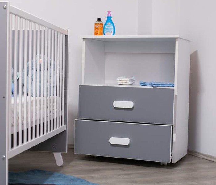 Bambino Komoda Una, Siva