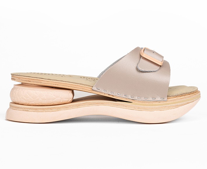 Papuca ženska, perla