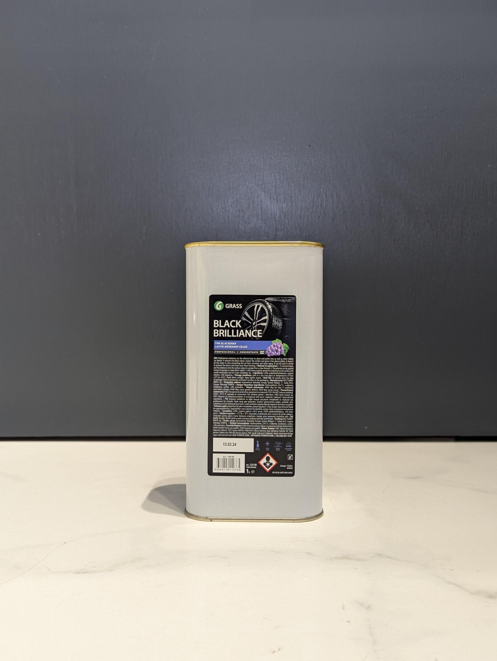 Grass Polir za gume na automobilu Black Brilliance, 1000ml